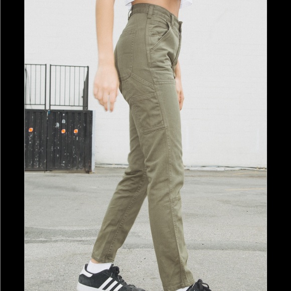 Brandy Melville Jane Cargo Pants Size S - Picture 3 of 5